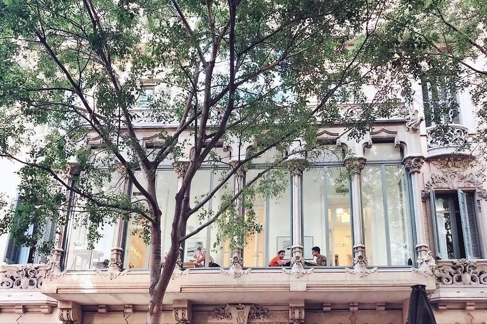 Guest house Cami Gallery Barcelona Hotel